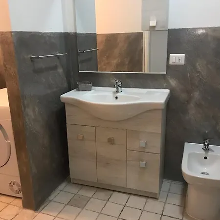 Intro E Idda Casa דירה *